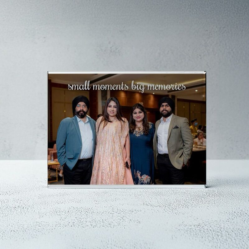 Get your loved ones on glass frame - Image 2