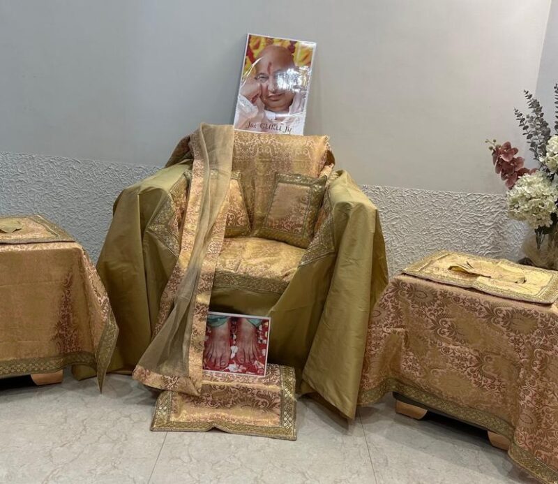 Guru ji Cholas Blessing